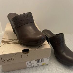 b.o.c. Women's Anca Dark Brown Mules Clogs 8M